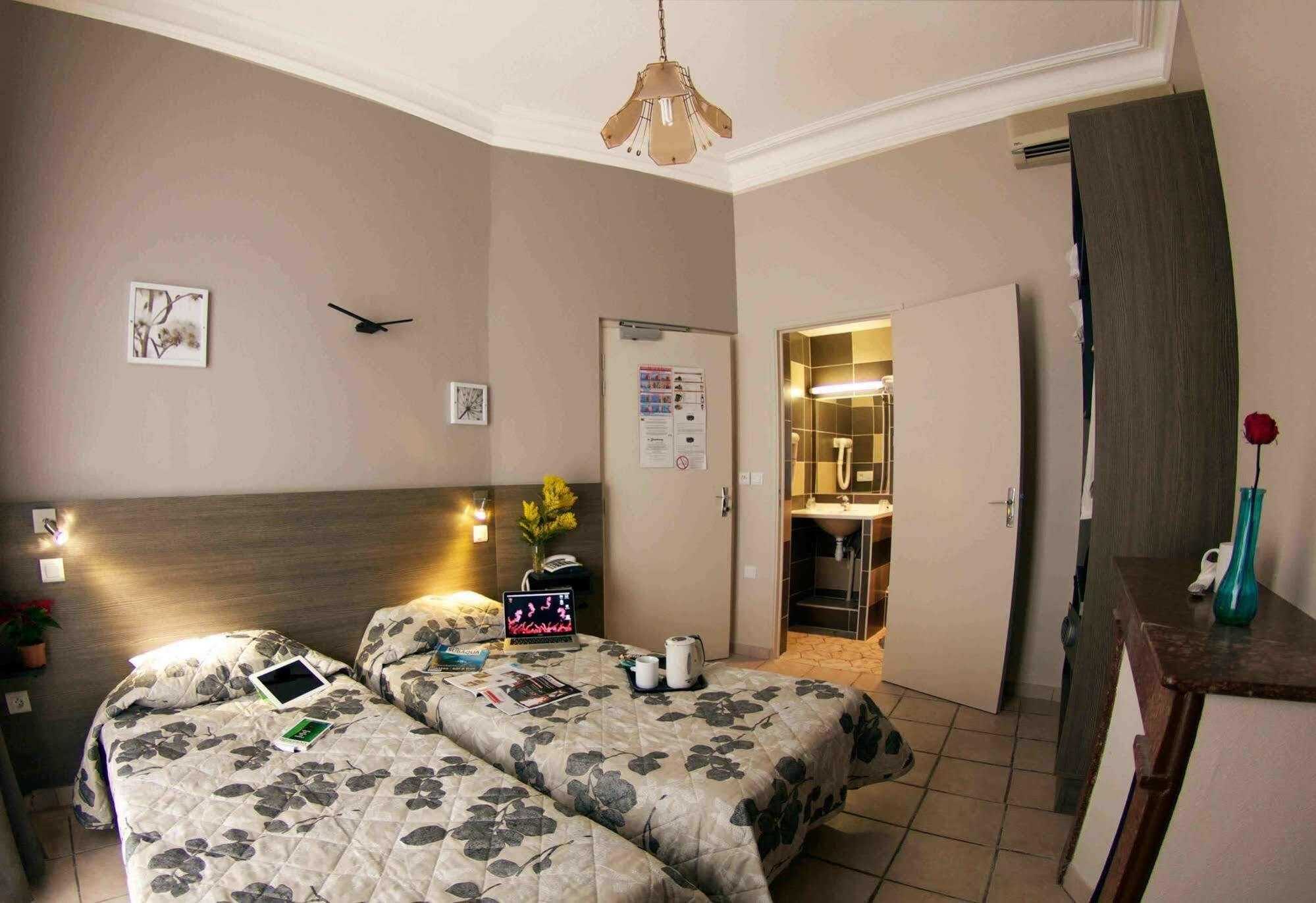Le Strasbourg Hotel مونبيلييه المظهر الخارجي الصورة
